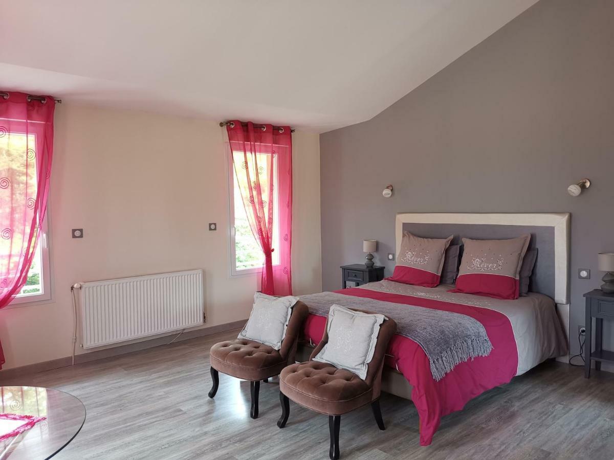 Chambre D'Hotes Du Bois Joli Mesnard-la-Barotiere Bagian luar foto